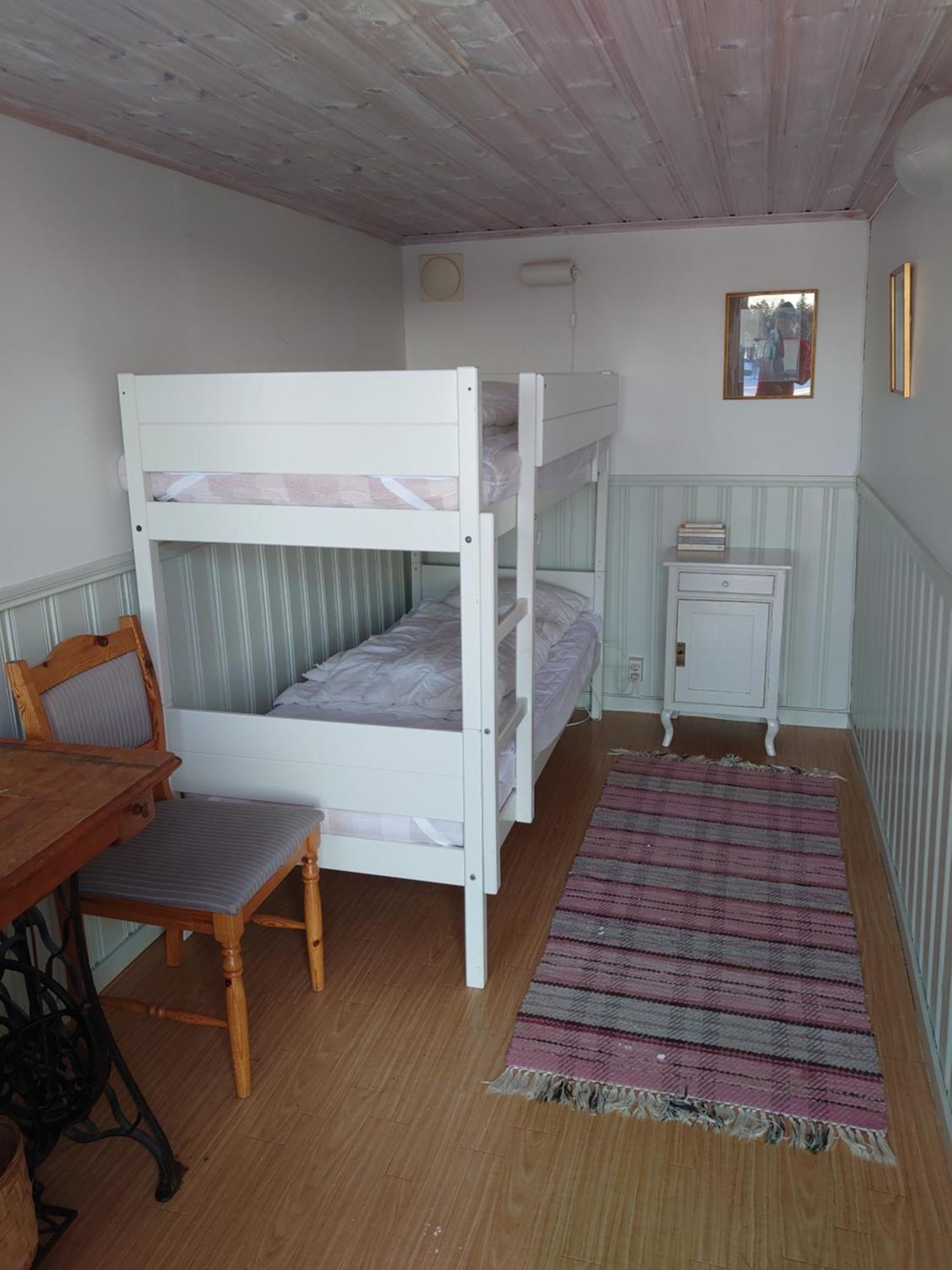Vandrarhemmet Tallbacka/Aengelsberg Hostel Angelsberg エクステリア 写真