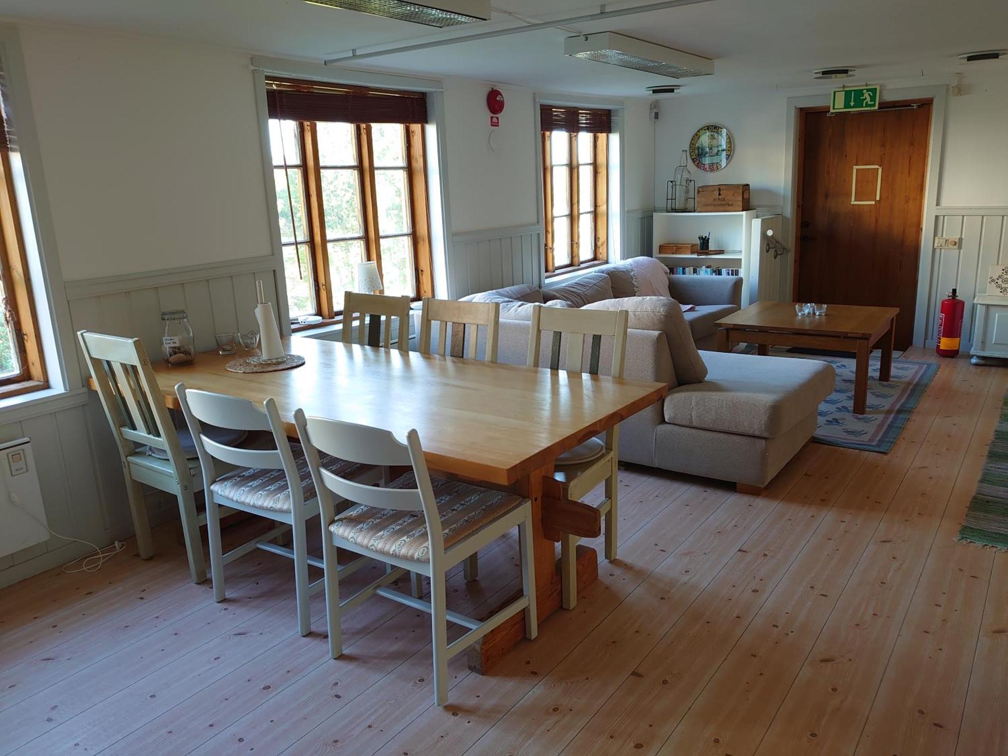 Vandrarhemmet Tallbacka/Aengelsberg Hostel Angelsberg エクステリア 写真