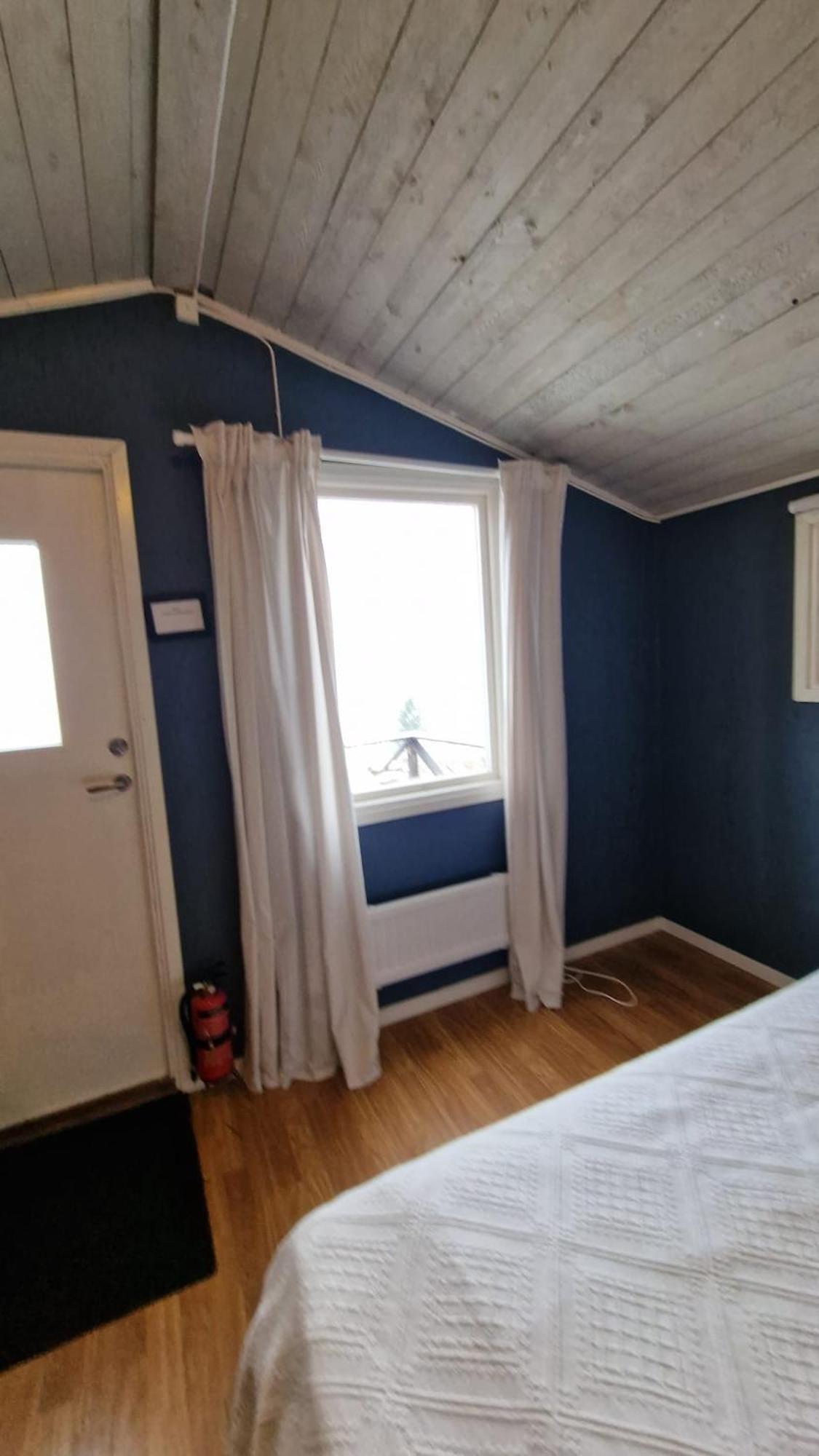 Vandrarhemmet Tallbacka/Aengelsberg Hostel Angelsberg エクステリア 写真