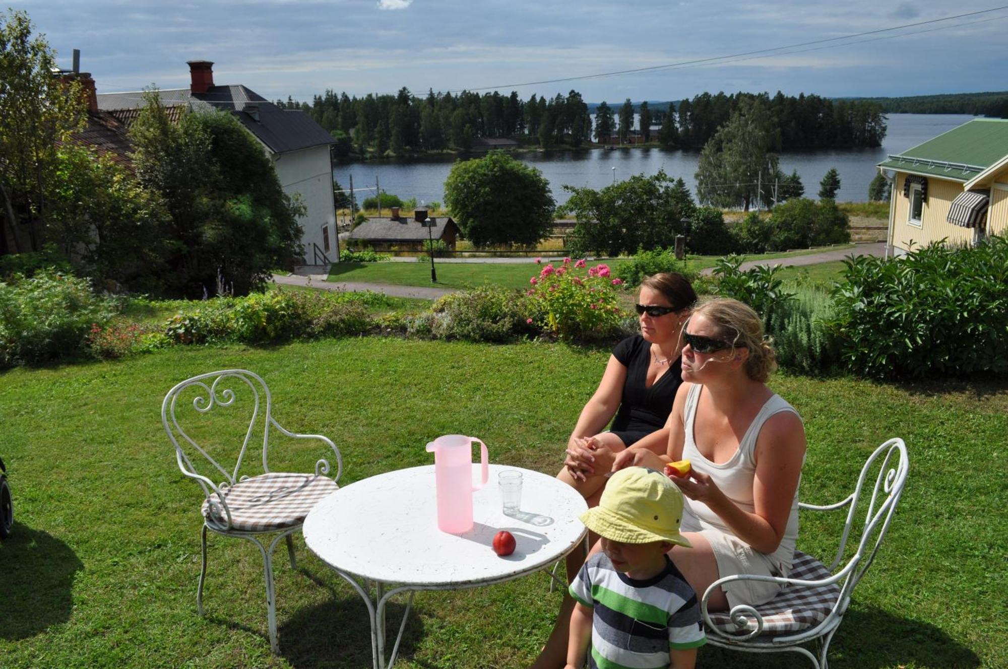 Vandrarhemmet Tallbacka/Aengelsberg Hostel Angelsberg エクステリア 写真